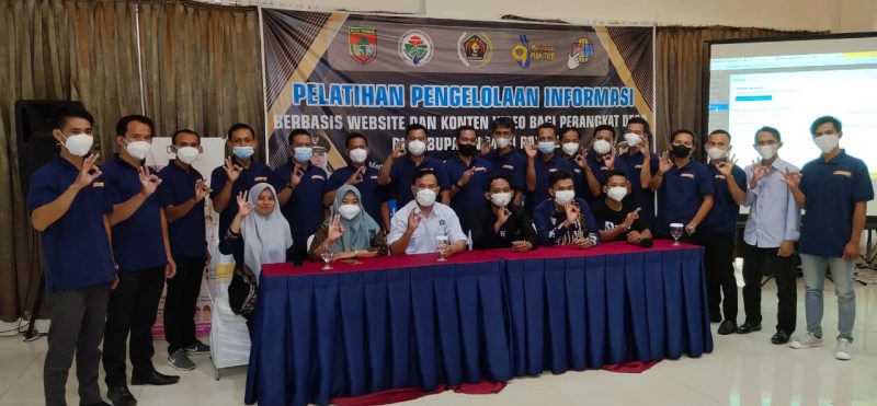 Peserta pelatihan pengelolaan informasi berbasis Website dan Konten Video dari Kecamatan Megang Sakti, (22/12)