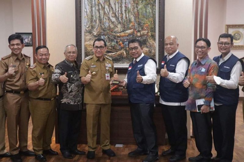 Walikota Lubuklinggau H SN Prana Putra Sohe bersama Tim BPKP Perwakilan Sumsel