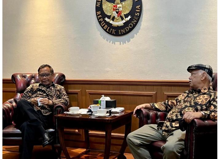 Menkopolhukam bersama Ketua Dewan Pers
