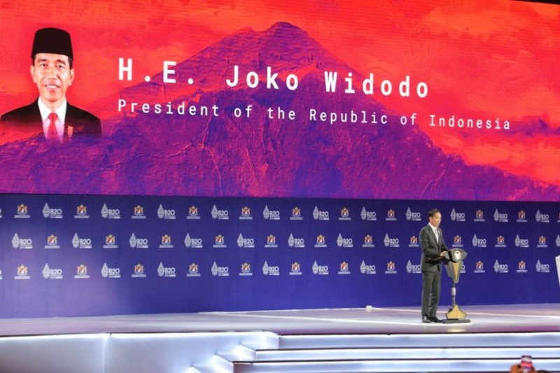 Presiden Jokowi menghadiri sekaligus menyampaikan pidato kunci pada penutupan pertemuan B20 atau B20 Summit