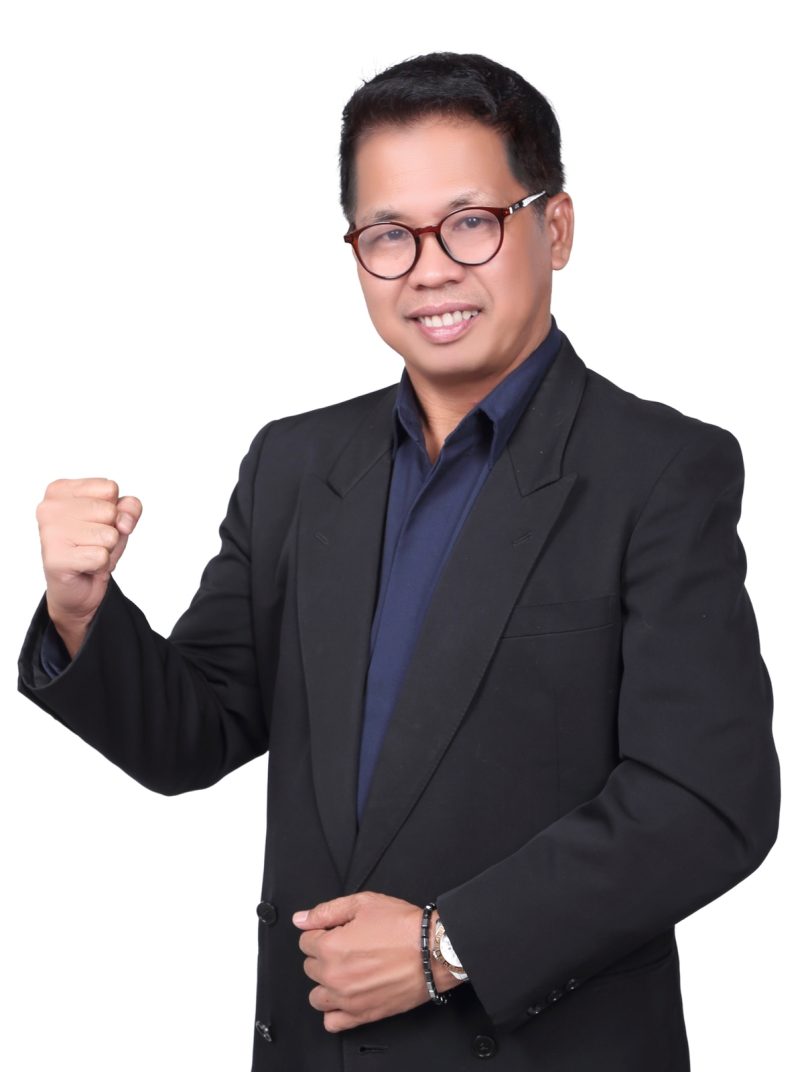 Dr H Firdaus Komar SPd, M.Si (Ketua PWI Sumsel)