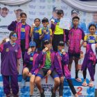 Atlit Sepatu Roda Kabupaten Musi Rawas saat menerima medali emas di Pekan Olahraga Provinsi (Porprov) ke XIV Lahat, (19/9) 