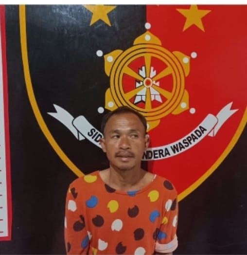 Asmadi saat diamankan di Polres Musi Rawas. 