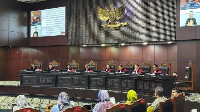 Sidang Mahkamah Konstitusi