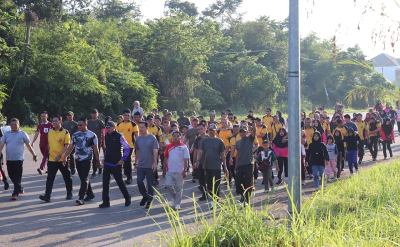 Polres Musi Rawas gelar jalan santai dalam rangka Hari Bhayangkara ke 79