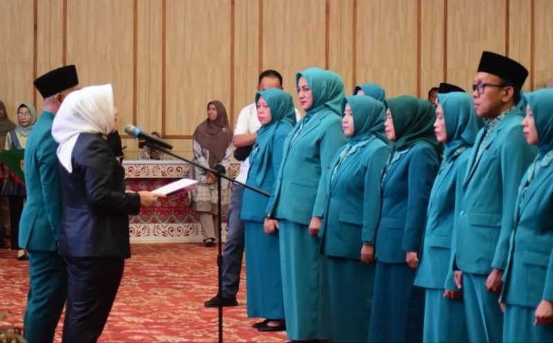 Bupati Musi Rawas Kukuhkan Pengurus PKK, GOW, Forum Perempuan, dan Tim Pembina Posyandu