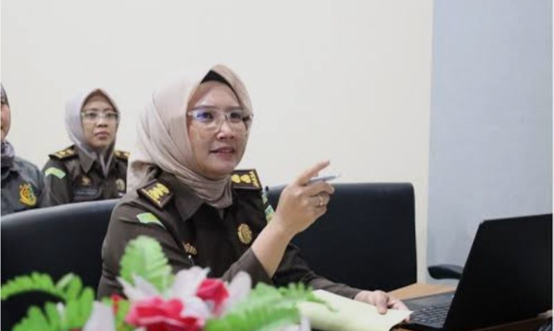 Dr. Ema Siti Huzaemah Ahmad, S.H., M.H