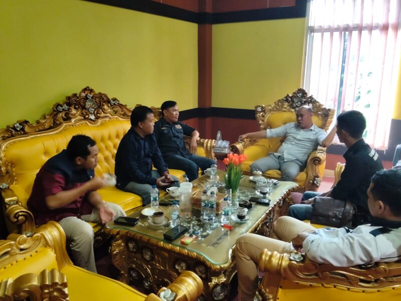 Audiensi pengurus PWI Musi Rawas bersama Ketua DPRD Musi Rawas, Firdaus Cik Olah (FCO)