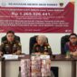 Kejaksaan Negeri Musi Rawas menyita uang tunai sebesar Rp1,26 miliar dalam perkara dugaan tindak pidana korupsi pengelolaan Dana Program Peremajaan Sawit Rakyat (PSR) oleh Koperasi Produsen Sugih Jaya Mandiri.