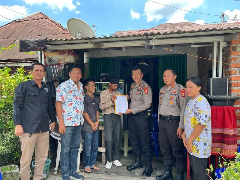Jajaran Polres Lubuklinggau kunjungi kediaman keluarga Niko