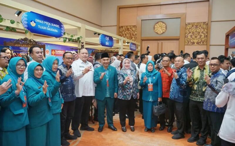 Pembukaan HKG PKK ke-54 di Palembang