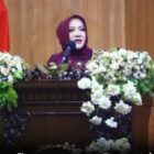Bupati Musi Rawas Hj Ratna Machmud saat di Rapat Paripurna DPRD Musi Rawas dalam Rangka Hari Jadi Kabupaten Musi Rawas ke 83 
