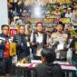 Kapolres Musi Rawas AKBP Agung Adhitya Prananta didampingi Kasat Narkoba Polres Mura Iptu Jemmy Amin Gumayel dan Kanit Narkoba Julpin Pakpahan berserta barang bukti dan pelaku
