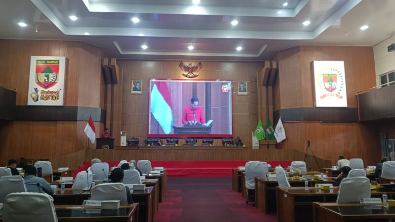 Pandangan umum fraksi tentang Empat Raperda 2026