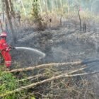 PHR Zona 4 bahu-membahu bersama masyarakat dan berbagai instansi melakukan pemadaman karhutla di seluruh wilayah kerja di Sumatera Selatan.