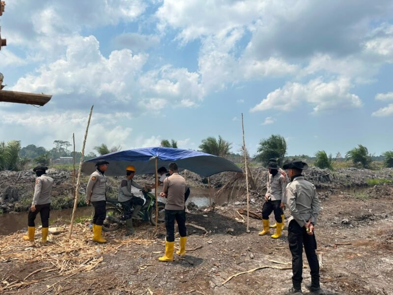 Patroli karhutla di Cengal OKI
