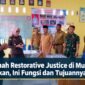 Kajari Musi Rawas Dr Ema Siti Huzaemah Ahmad didampingi Kasi Pidum Ali Mashuri SH MH dan Wakapolres Musi Rawas saat meninjau ruangan Rumah Restorative Justice atau Rumah Perdamaian di Kantor Desa A Widodo Kecamatan Tugumulyo 